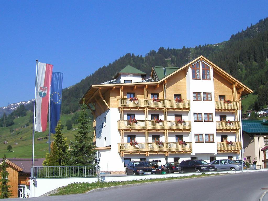 Hotel Nassereinerhof St. Anton am Arlberg Eksteriør bilde