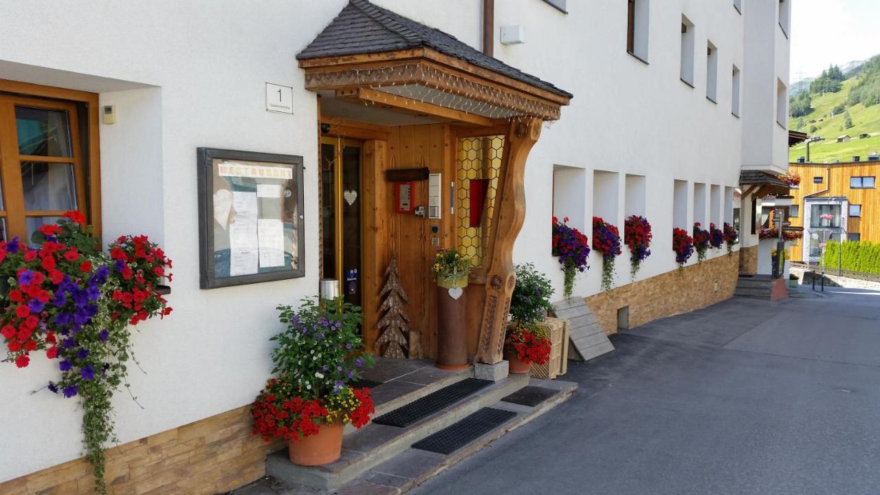 Hotel Nassereinerhof St. Anton am Arlberg Eksteriør bilde